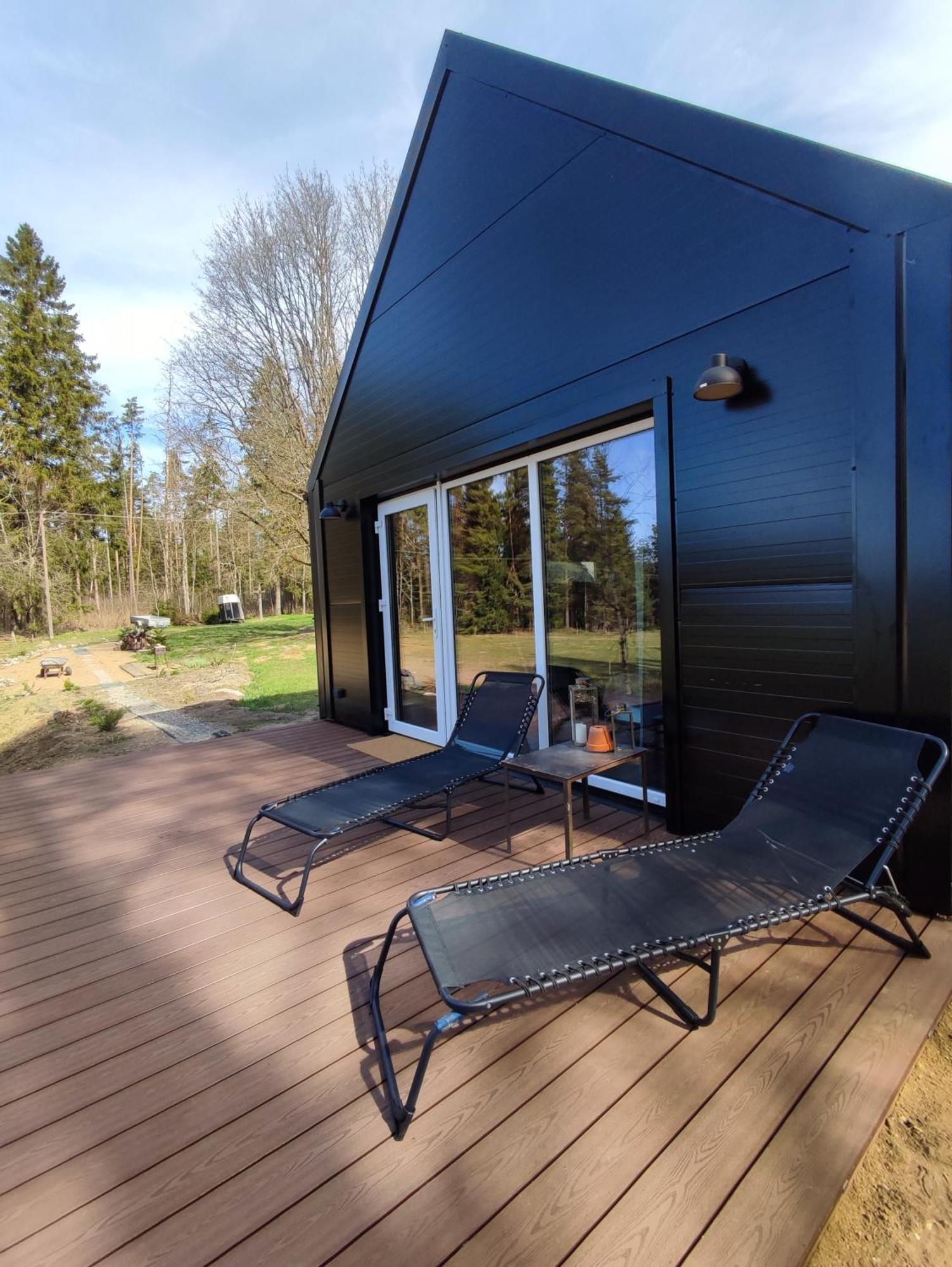 Modern Sauna Cabin In Horse Ranch Liyeplauke Екстериор снимка