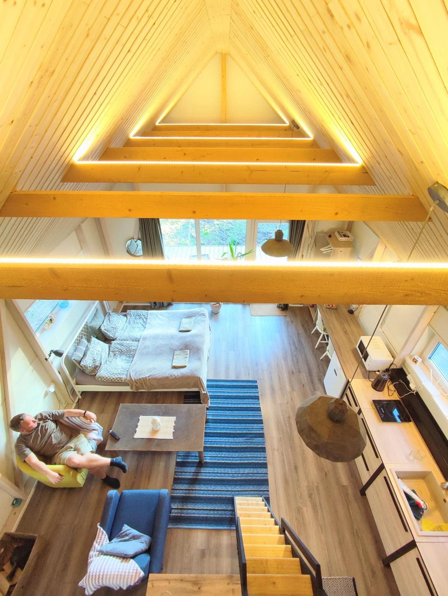 Modern Sauna Cabin In Horse Ranch Liyeplauke Екстериор снимка